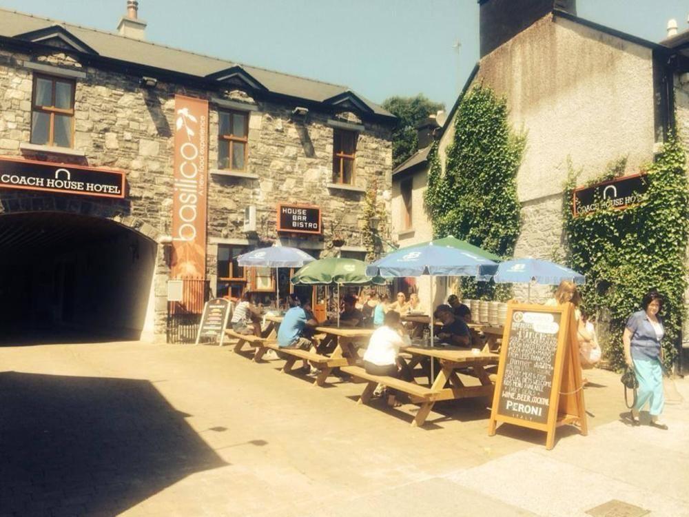 The Coach House Hotel Oranmore Kültér fotó