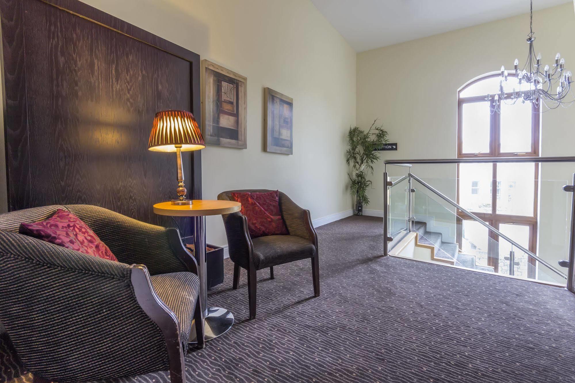 The Coach House Hotel Oranmore Kültér fotó